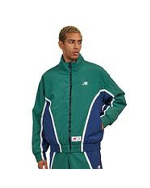 New Balance Hoops Woven Jacket in Green für Herren