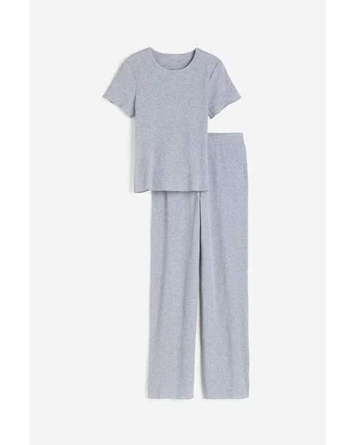 H&M Geribde Pyjamatop En -broek in het Blue
