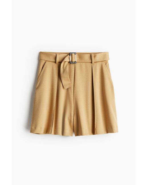 H&M Natural Pull-on-Shorts mit Gürtel