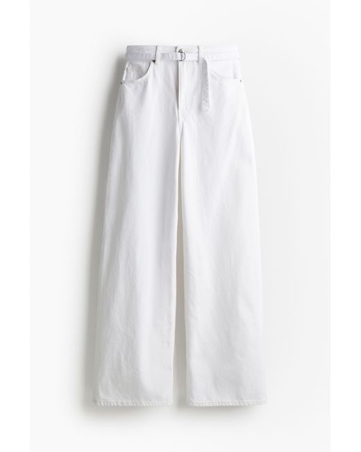 H&M White Weite Jeans mit Gürtel