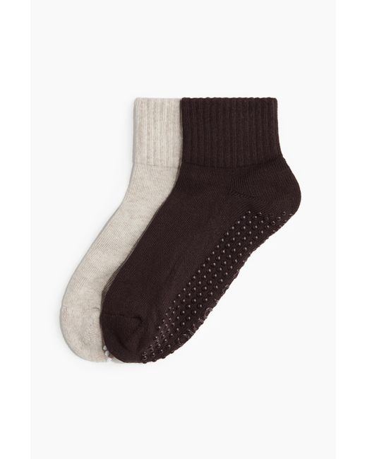 H&M Black 2-pack anti-slip yoga socks
