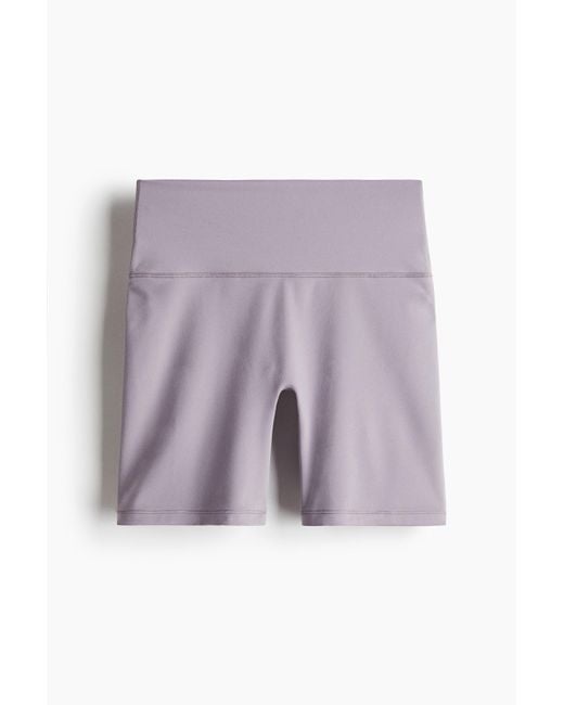H&M Sportfietsshort Met Softmovetm in het Purple
