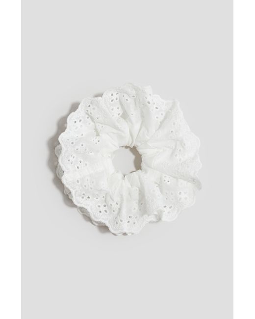 Chouchou Avec Broderie Anglaise H&M en coloris White