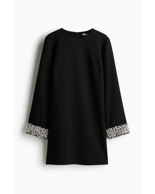 H&M Black Perlenbesetztes Kleid in A-Linie
