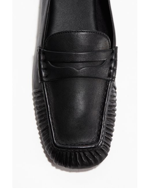 H&M Black Loafer aus Leder