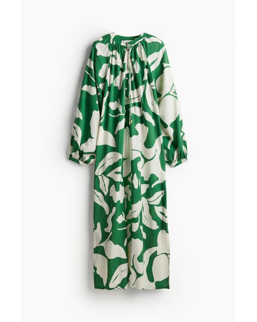 H&M Green Kleid mit Ballonärmeln