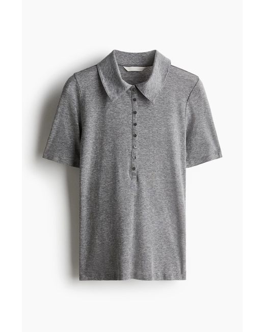 H&M Gray Figurbetontes Poloshirt