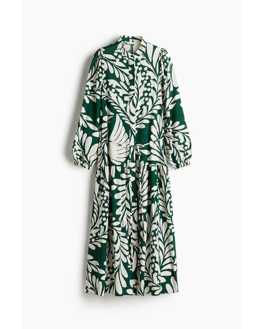 H&M Green Langes Kleid mit Puffärmeln