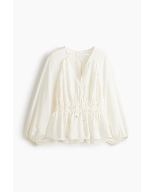 H&M White Gesmokte Bluse