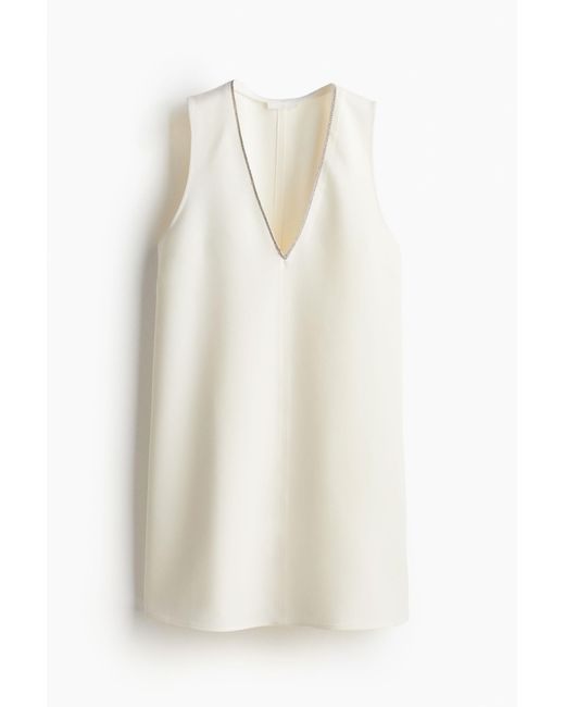 H&M White Kleid mit V-Ausschnitt