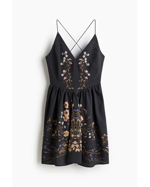H&M Black Ausgestelltes Kleid