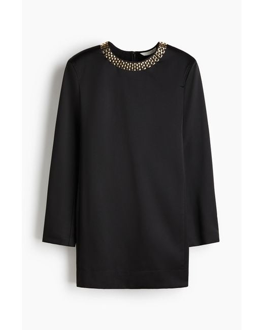 H&M Black Etuikleid mit Kettendetail