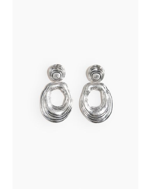H&M Gray Geriffelte Ohrhänger