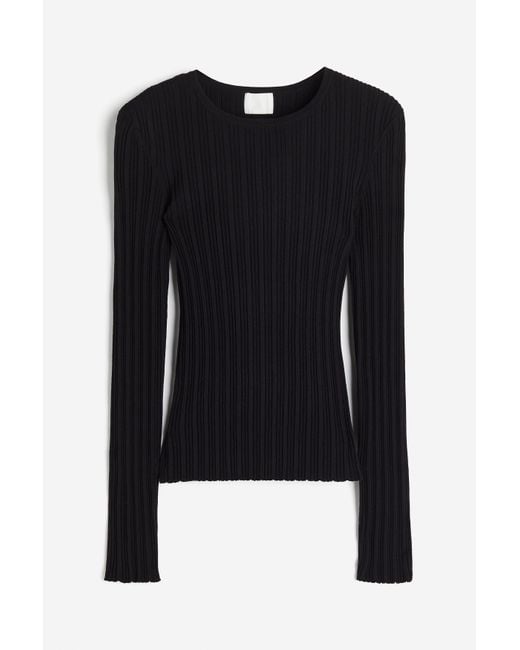 H&M Black Shirt in Rippstrick