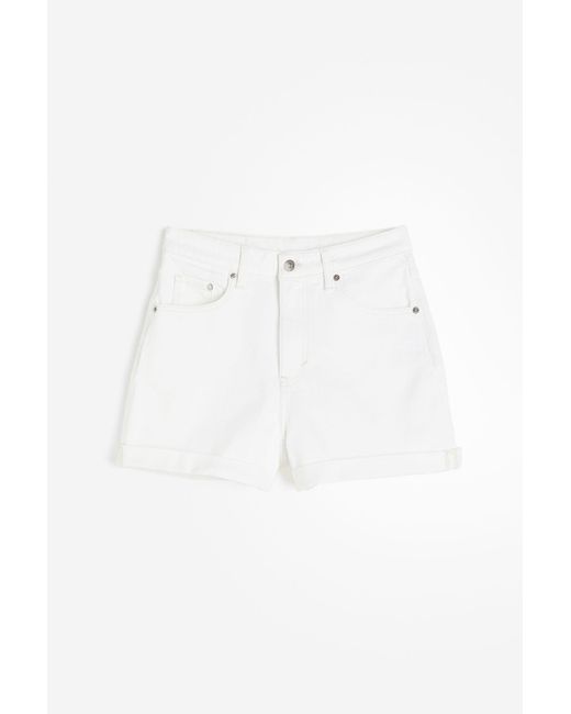 H&M White Mom Ultra High Jeansshorts