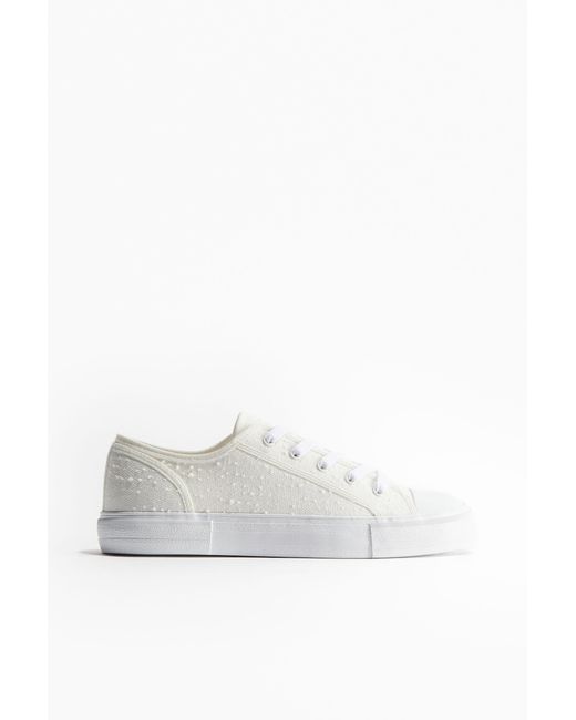 H&M White Sneaker aus Canvas