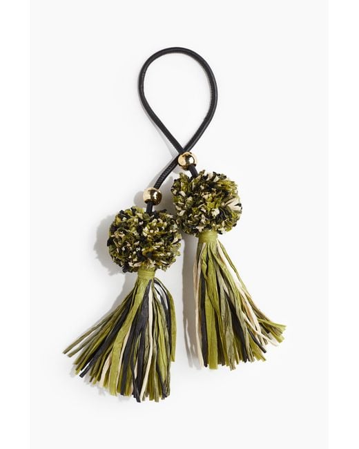 H&M Green Taschenanhänger mit Papierstroh-Quasten