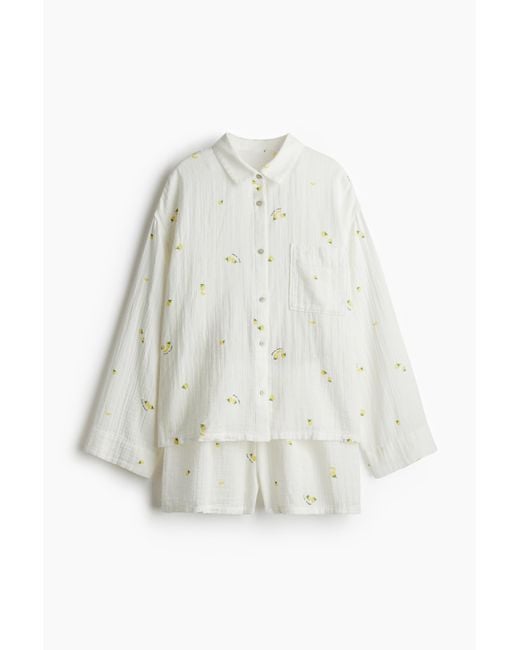 H&M White Pyjama mit Oberteil und Shorts