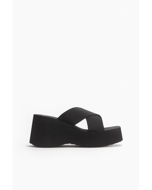 H&M Chunky Plateauslippers in het Black