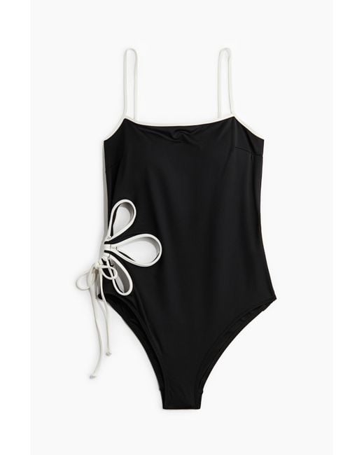 Maillot de bain paddé avec ouverture H&M en coloris Black