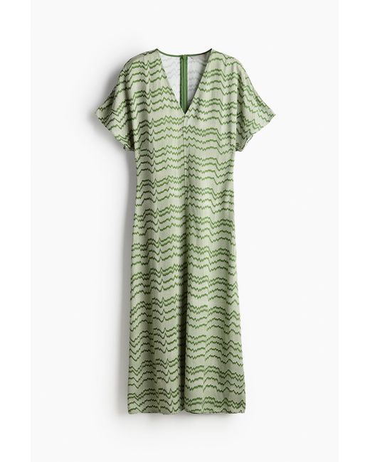 H&M Green Kleid mit V-Ausschnitt