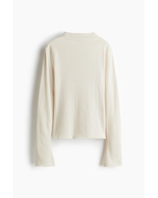 H&M White Geripptes Shirt mit Turtleneck