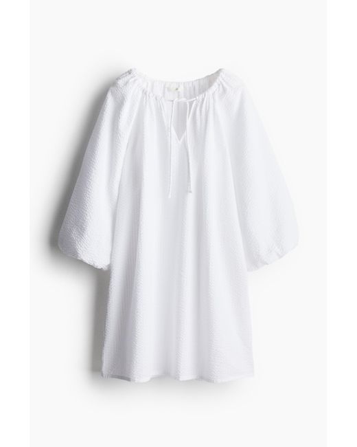 H&M White Kleid aus Seersucker