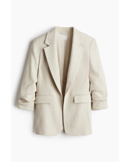 H&M Natural Blazer mit gerafften Ärmeln