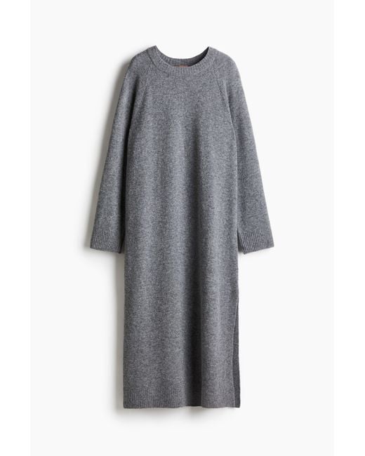 H&M Gray Langes Strickkleid
