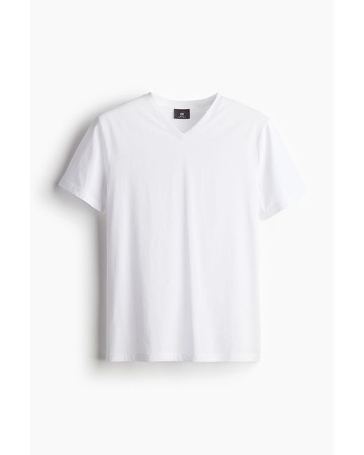 H&M T-Shirt mit V-Ausschnitt Muscle Fit in White für Herren