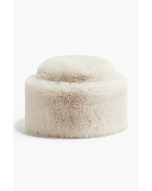 H&M Natural Flauschige Mütze