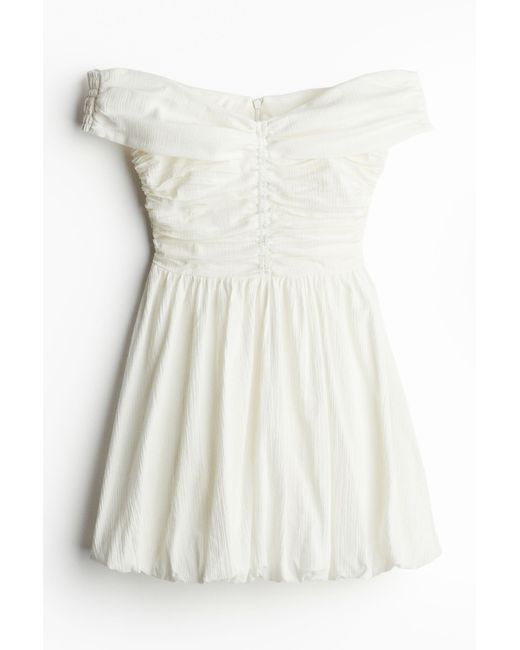 H&M White Gecrinkeltes Off-Shoulder-Kleid