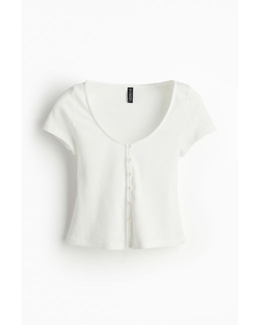 H&M White Geripptes Shirt mit Knopfleiste