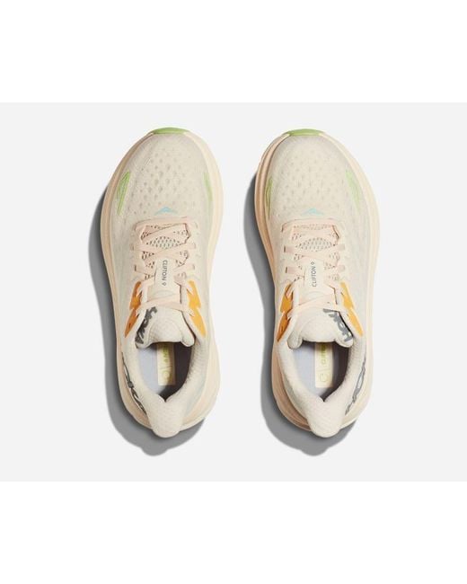 Hoka One One White Clifton 9 Schuhe für Damen in Vanilla/Astral Größe 36 2/3 | Straße