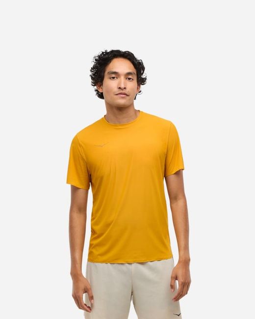 Hoka One One Airolite Run Top für Herren in Varsity Yellow Größe L | Oberteile in Orange für Herren