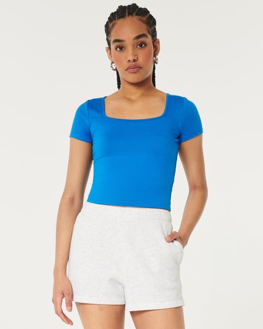 Hollister Blue T-Shirt aus nahtlosem Soft-Stretch-Material mit eckigem Ausschnitt