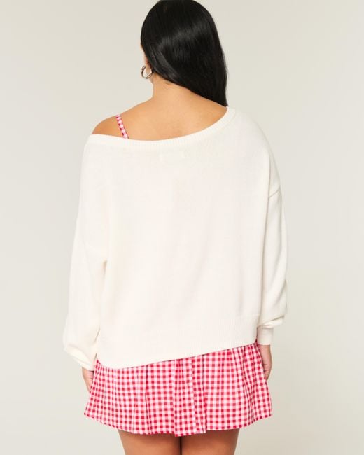 Hollister White Slouchy Off-the-shoulder Flag Heart Graphic Sweater