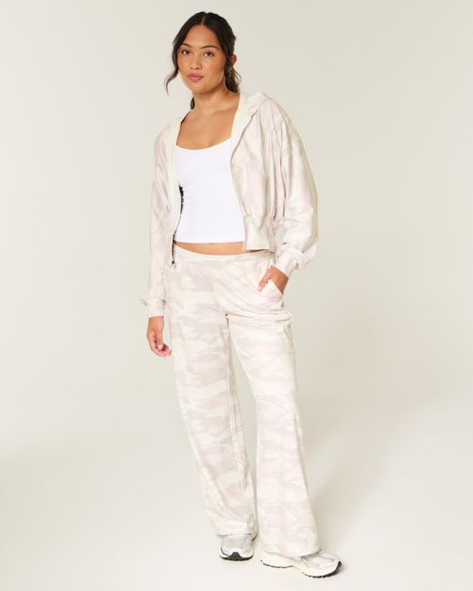 Hollister White Gilly Hicks Active Recharge Heart-tipped Baggy Pants