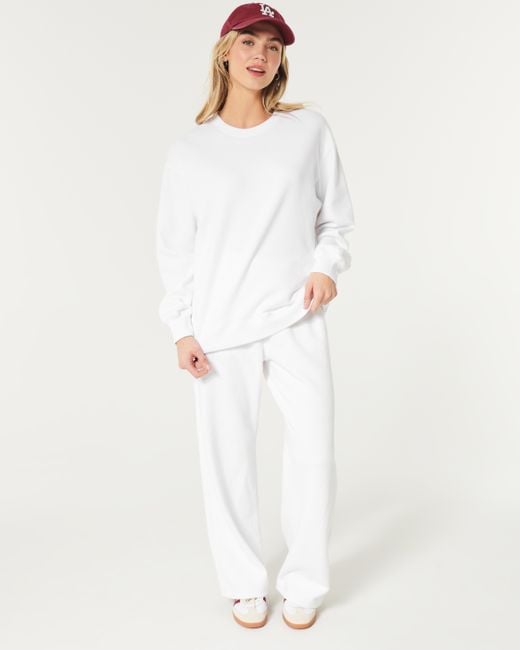Hollister White Oversized Sweatshirt mit Rundhalsausschnitt