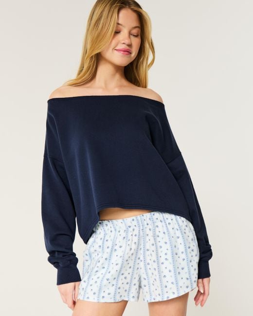 Hollister Blue Lässiges Sweatshirt mit schulterfreiem Design