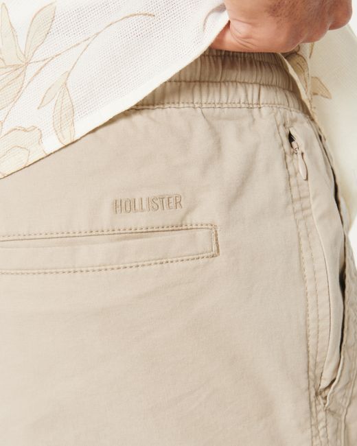 Hollister Natural Twill Jogger Shorts 7" for men