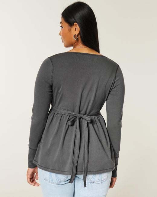 Hollister Gray Long-sleeve Pinch Bust Graphic Babydoll Top