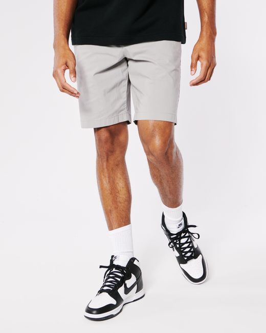 Hollister Flat Front Twill Short 9\
