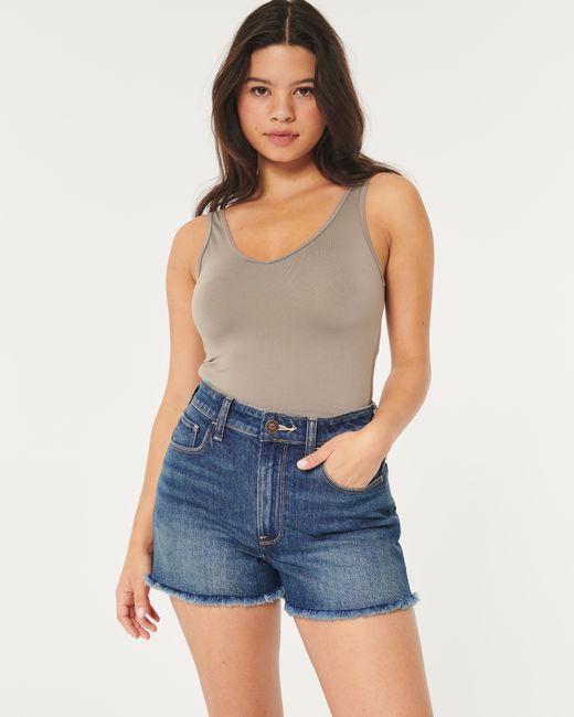 Hollister Blue Ultra High Rise Mom Jeans-Shorts in dunkler Waschung