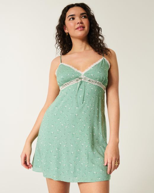 Hollister Green Minikleid zum Hineinschlüpfen mit Spitzendetail