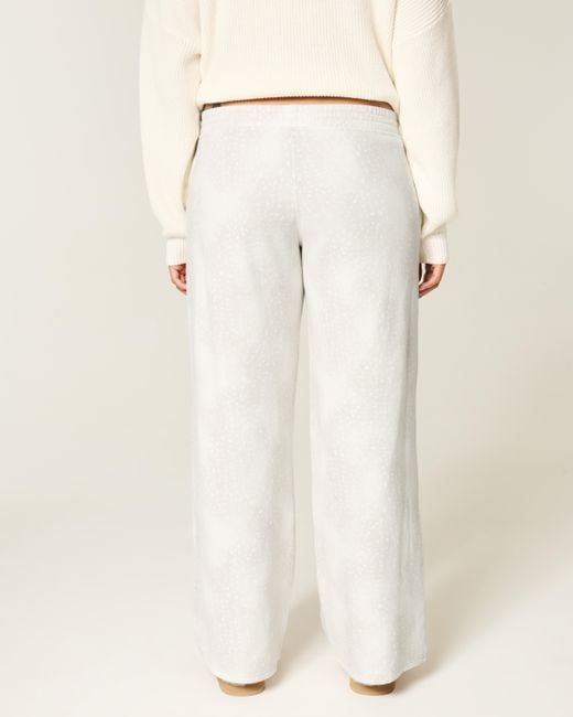 Hollister White Doe Print Baggy Sweatpants