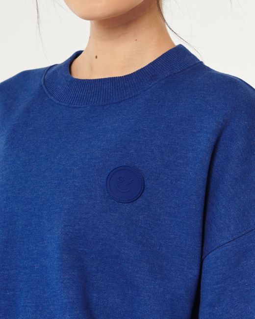 Hollister Blue Gilly Hicks Smile Series Sweatshirt in Oversized Fit mit Rundhalsausschnitt