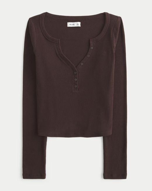 Hollister Brown Kuscheliges, nahtloses Henley mit Symbol aus Rippmaterial