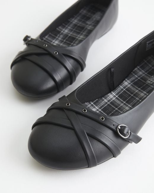 Hollister Black Faux Leather Flats