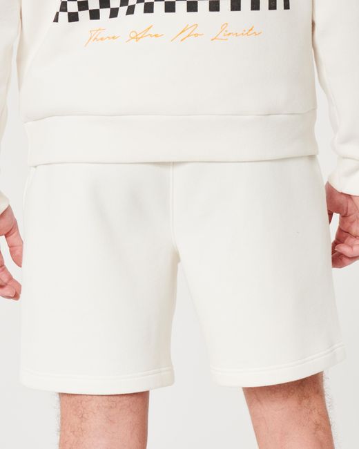 Hollister Hollister Wohlfühl-Shorts aus Fleece, 18 cm in Natural für Herren